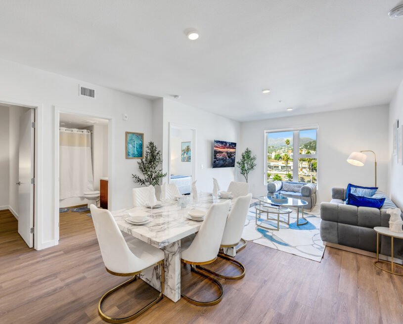 3-Bedroom East Hollywood Premium